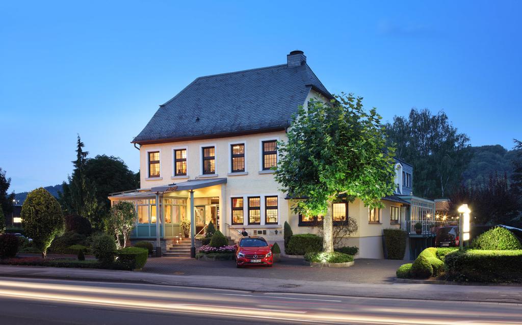 Hotel Menge "An Der Schlacht" Arnsberg Eksteriør bilde